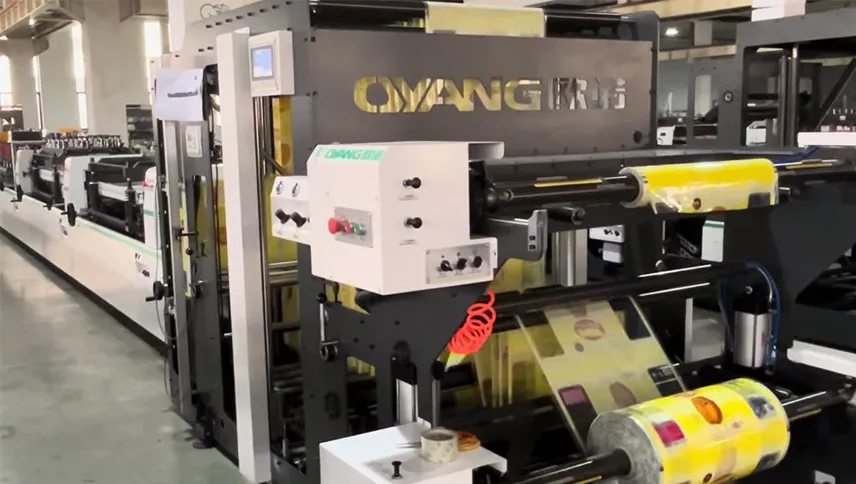 OUNUO High Speed Three Side Seal Pouch Making Machine With Automatic Bag Arranging