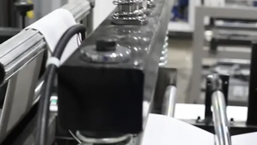 OUNUO Non Woven W-Cut Bag Making Machine