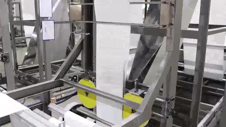 OUNUO ONL C700 Non-Woven D-Cut Bag Making Machine